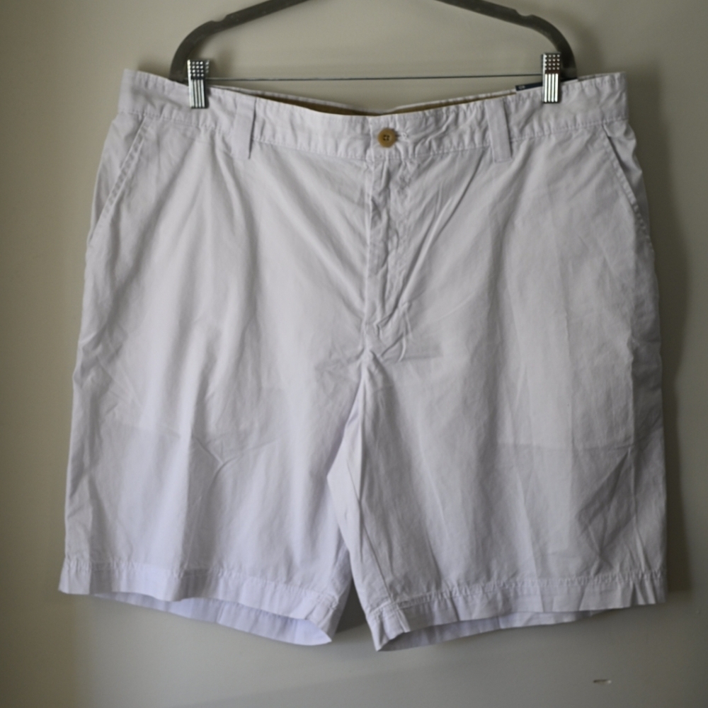 Izod White Flat Front Seaport Poplin Cotton Shorts Sz 40 NWT Yachtrock Nautical